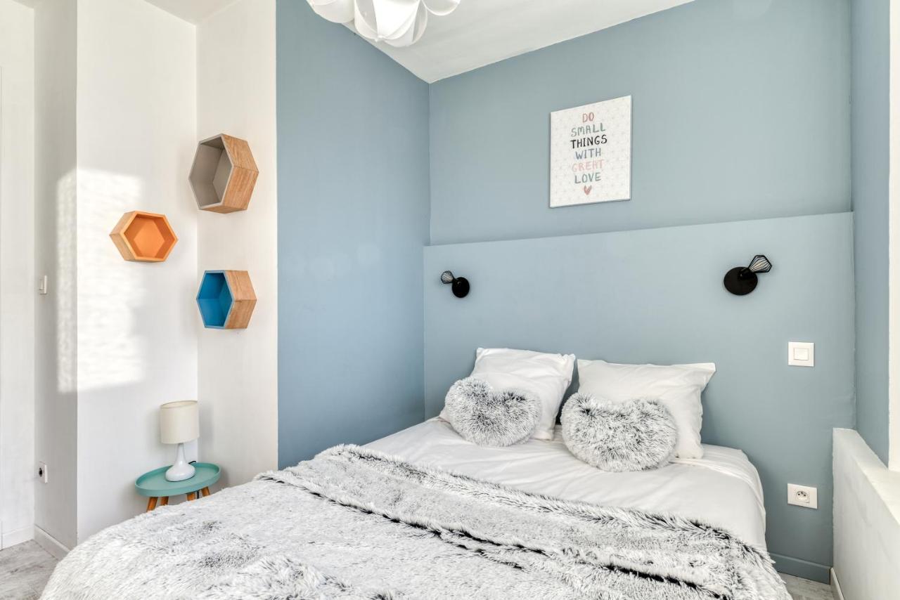 Les Couleurs Du Monde ! Parking Et Balcon Apartment Carcassonne Luaran gambar